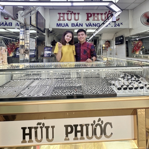 GIÁ VÀNG HÔM NAY VÀ GIÁ VÀNG 9999: PHÂN TÍCH CHUYÊN SÂU BIẾN ĐỘNG THỊ TRƯỜNG VÀNG TRONG NƯỚC