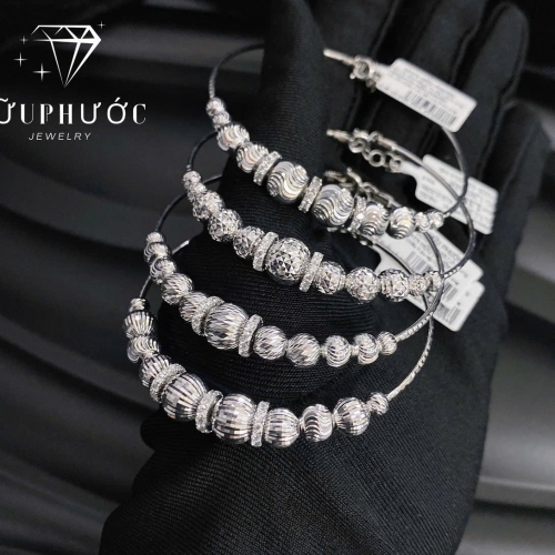 CÁCH PHÂN TÍCH VÀ BÍ QUYẾT CHỌN NHẪN NỮ BẠCH KIM ĐẸP TẠI VÙNG ĐỒNG BẰNG SÔNG CỬU LONG