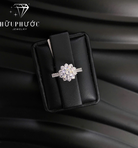 Nhẫn Nữ Vàng Trắng VT416 VT36