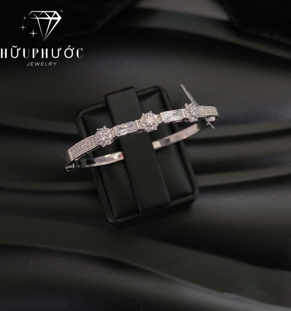 Vòng Vàng Trắng VT416 VT84